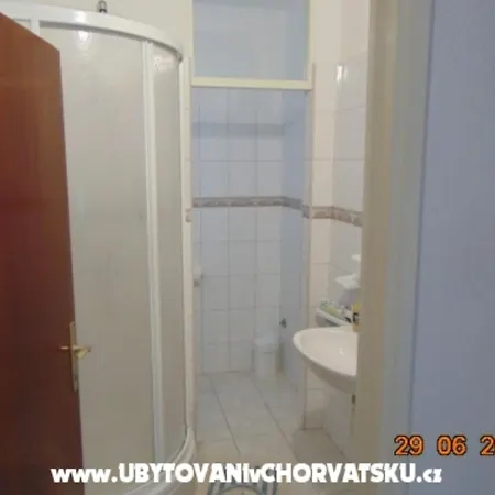 아파트 Three-bedroom 트로기르